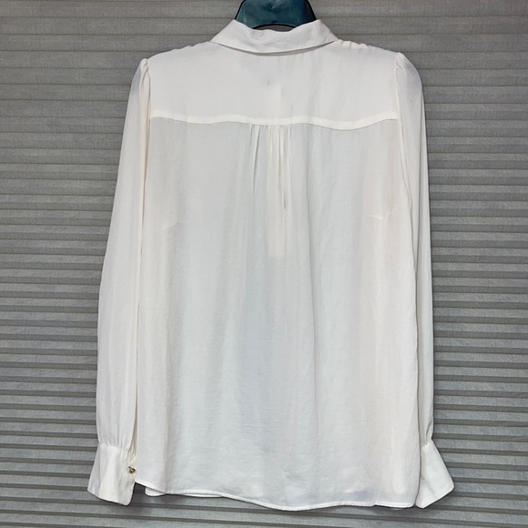 H&M Blouse - Picture 2 of 6